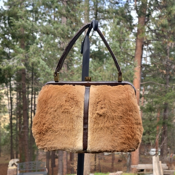 Lispeer Handbags - Vintage Lispeer Fur Handbag